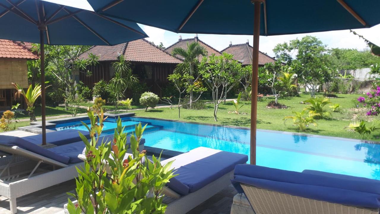 Gatri Hut Hotel Lembongan Exterior foto